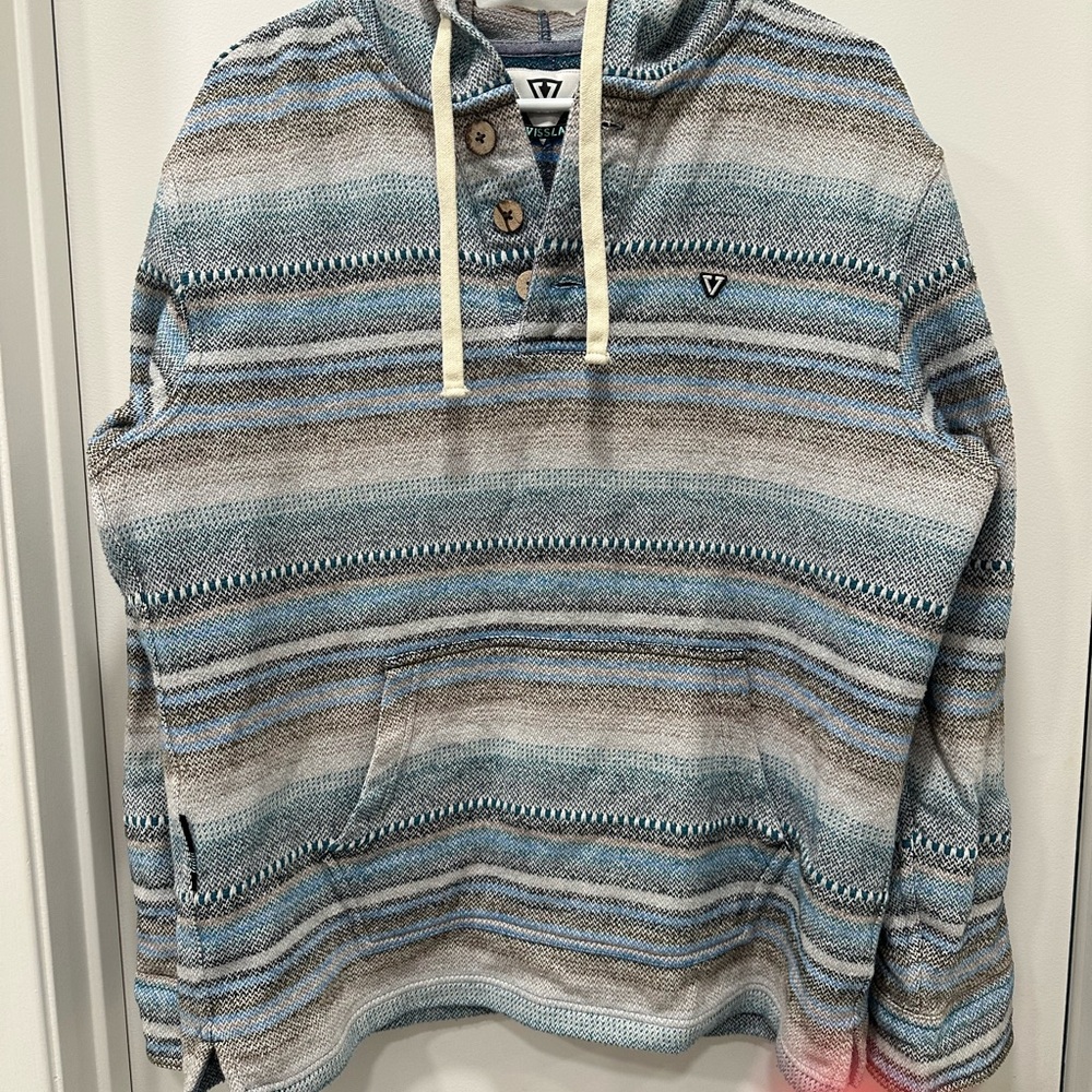 VISSLA Blue and Gray Sweatshirt
